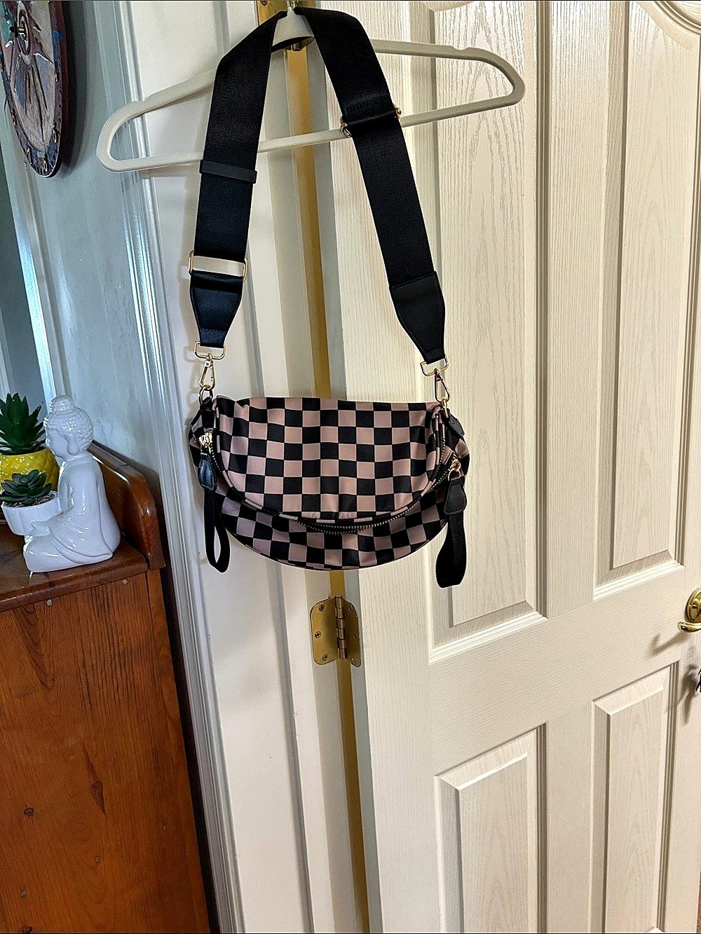 Checkered Crossbody Bag beige & Black Like New
